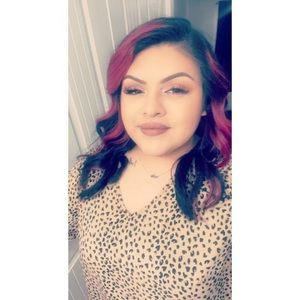 Meet your Posher, Mikayla